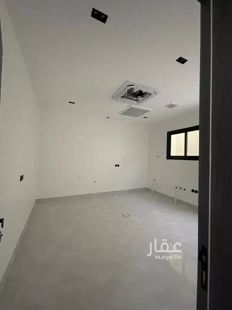 فيلا للبيع في شارع أبي عبدالله محمد بن أيوب, حي المهدية, مدينة الرياض, منطقة الرياض صورة 4