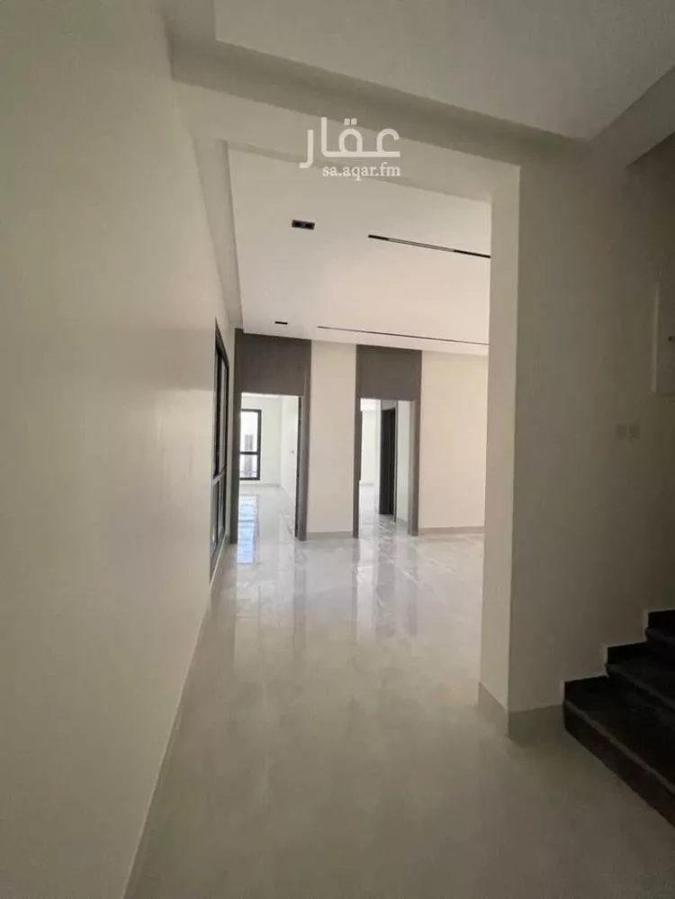 فيلا للبيع في شارع أبي عبدالله محمد بن أيوب, حي المهدية, مدينة الرياض, منطقة الرياض 8