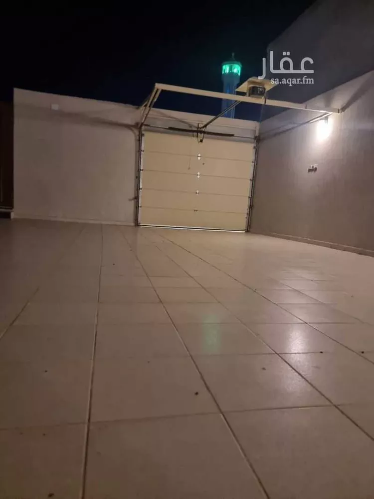 فيلا للبيع في حي العرفاء الشرقية, مدينة امارة منطقة مكة المكرمة - الطائف, منطقة مكة المكرمة صورة 2