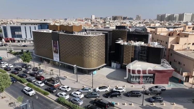 محل للإيجار في شارع الامير عبدالعزيز بن مساعد بن جلوي, حي العليا, مدينة الرياض, منطقة الرياض