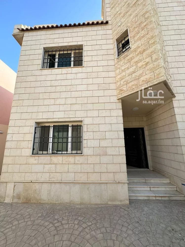 فيلا للإيجار في شارع إبراهيم بن السدير, حي النزهة, مدينة الرياض, منطقة الرياض صورة 2