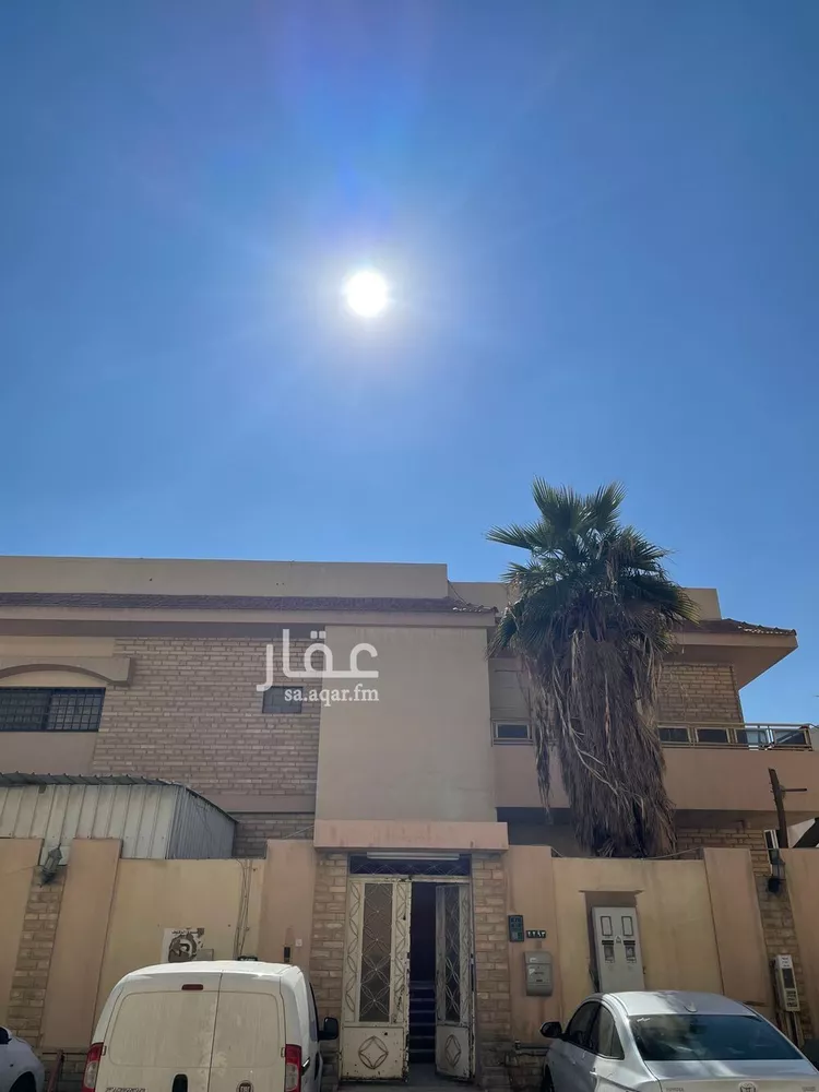 فيلا للبيع في شارع عياد بن حنيف, حي الملز, مدينة الرياض, منطقة الرياض