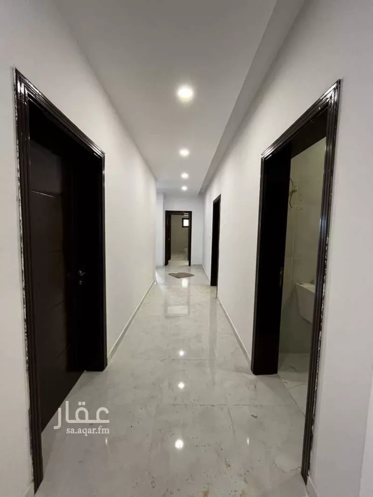 فيلا للبيع في شارع العز بن عبدالسلام, حي الصالحية, مدينة جدة, منطقة مكة المكرمة 13
