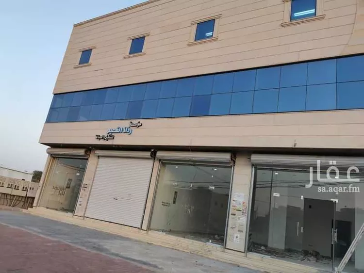 عمارة للبيع في شارع طريق الملك عبدالعزيز, حي السلام, مدينة البدائع, منطقة القصيم صورة 5