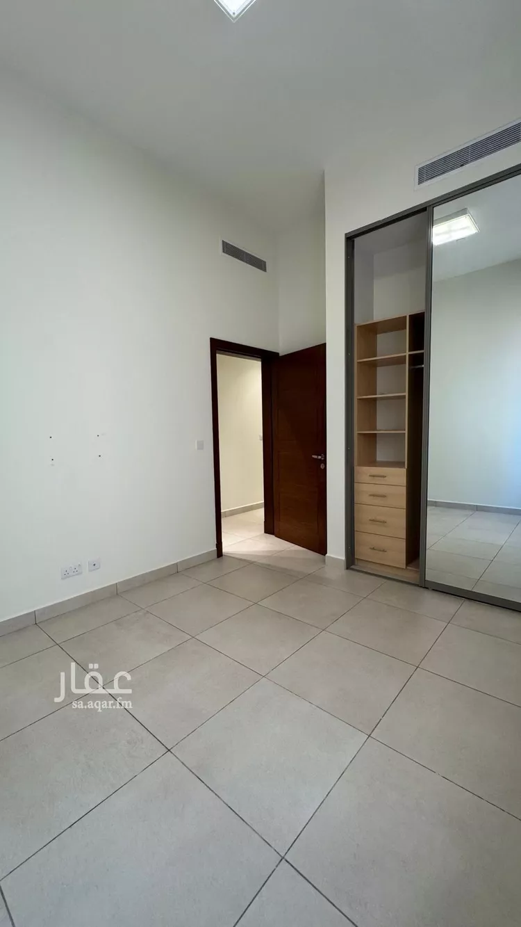 شقة للإيجار في شارع عامر بن كعب, حي السلامة, مدينة جدة, منطقة مكة المكرمة صورة 5