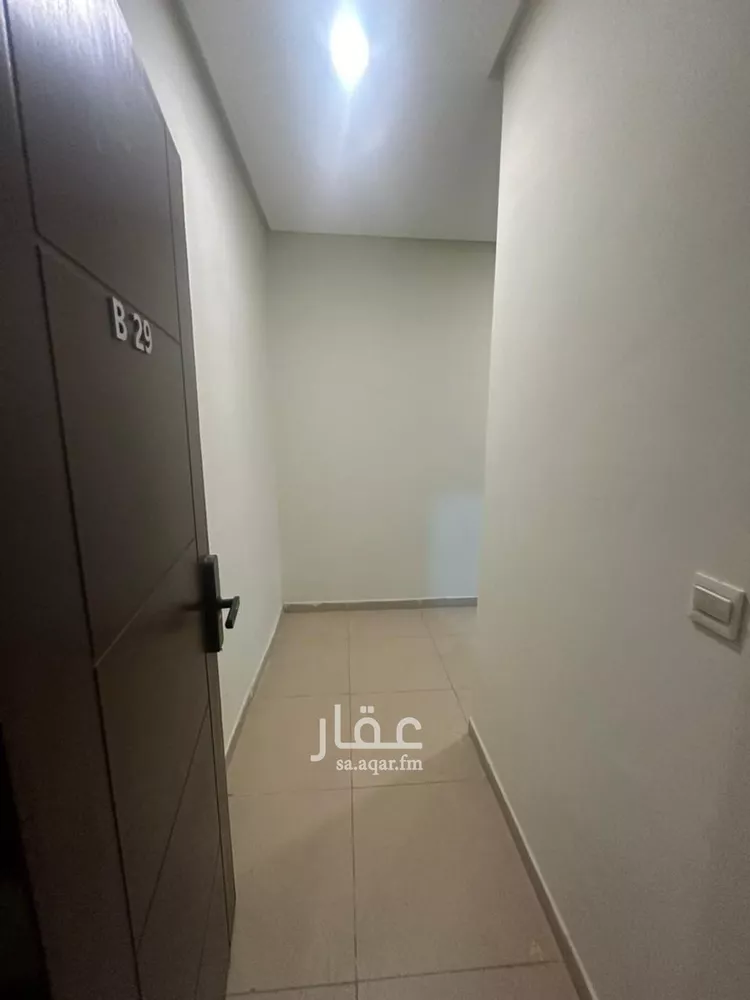 شقة للإيجار في شارع الامير ماجد الفرعي, حي العزيزية, مدينة جدة, منطقة مكة المكرمة صورة 5