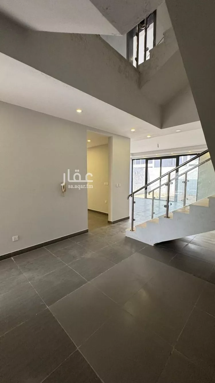 فيلا للبيع في شارع ابي جعفر البتاني, حي الرياض, مدينة جدة, منطقة مكة المكرمة صورة 2