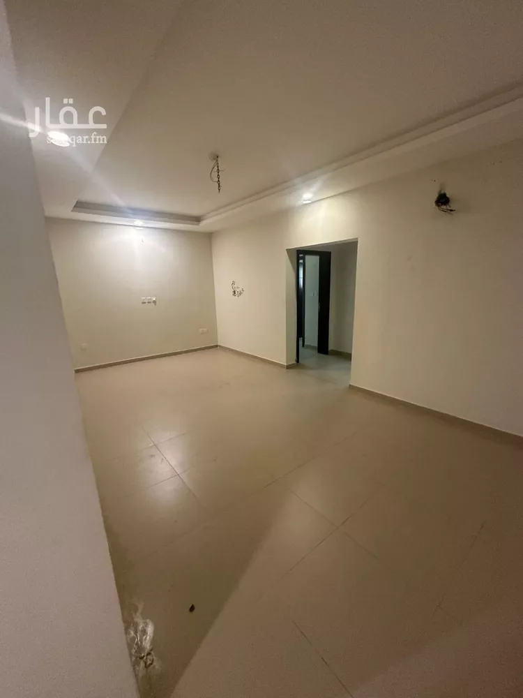 شقة للإيجار في شارع الامير ماجد الفرعي, حي العزيزية, مدينة جدة, منطقة مكة المكرمة صورة 2