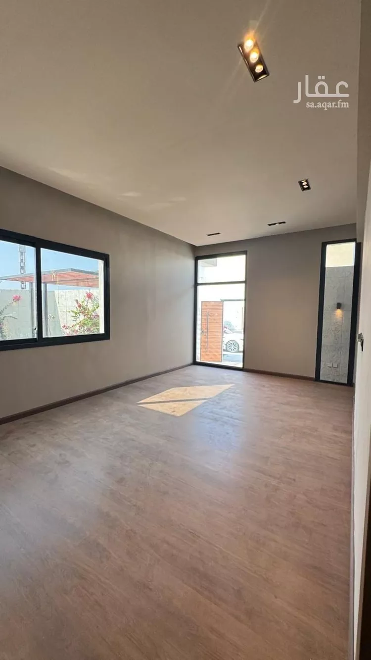 فيلا للبيع في شارع ابي جعفر البتاني, حي الرياض, مدينة جدة, منطقة مكة المكرمة صورة 2