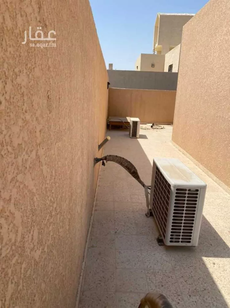 فيلا للبيع في شارع جبل المدار ، حي العزيزية ، الرياض ، منطقة الرياض