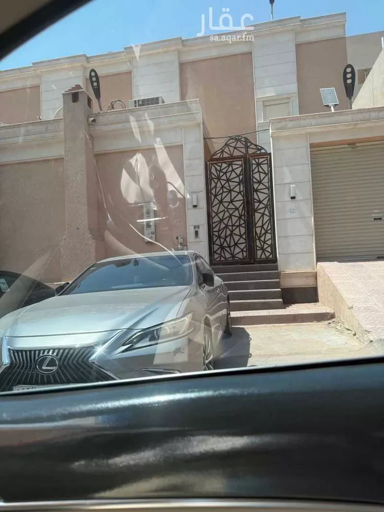 فيلا للبيع في شارع جبل المدار ، حي العزيزية ، الرياض ، منطقة الرياض