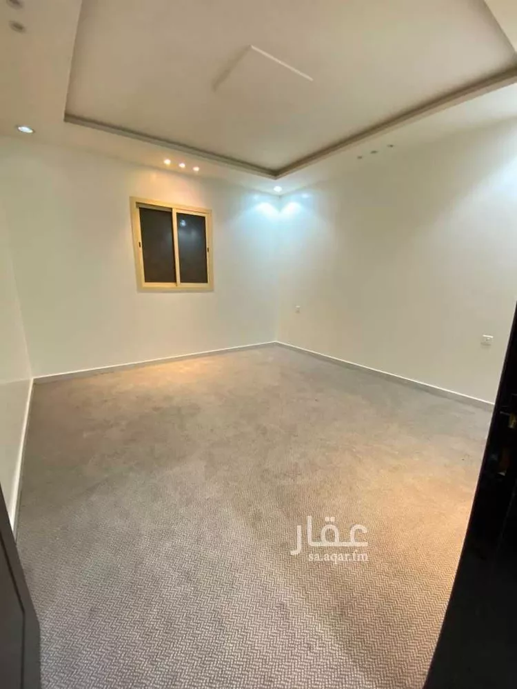 فيلا للإيجار في شارع جبل المدار ، حي العزيزية ، الرياض ، منطقة الرياض صورة 2