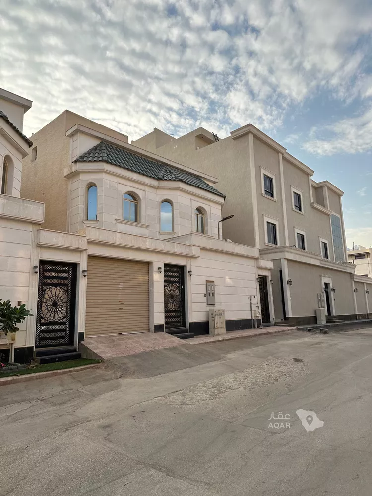 فيلا للبيع في شارع رقم 329, حي المونسية, مدينة الرياض, منطقة الرياض صورة 3