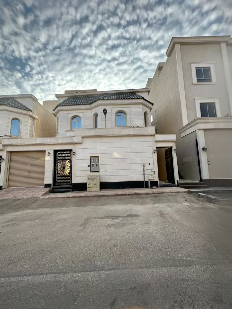 فيلا للبيع في شارع رقم 329, حي المونسية, مدينة الرياض, منطقة الرياض