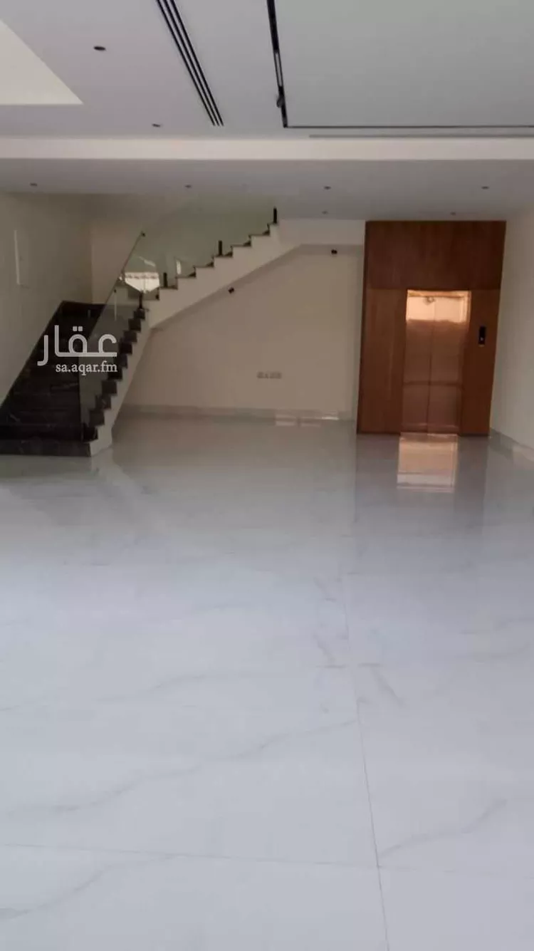فيلا للبيع في شارع ممر74, حي المهدية, مدينة الرياض, منطقة الرياض صورة 3