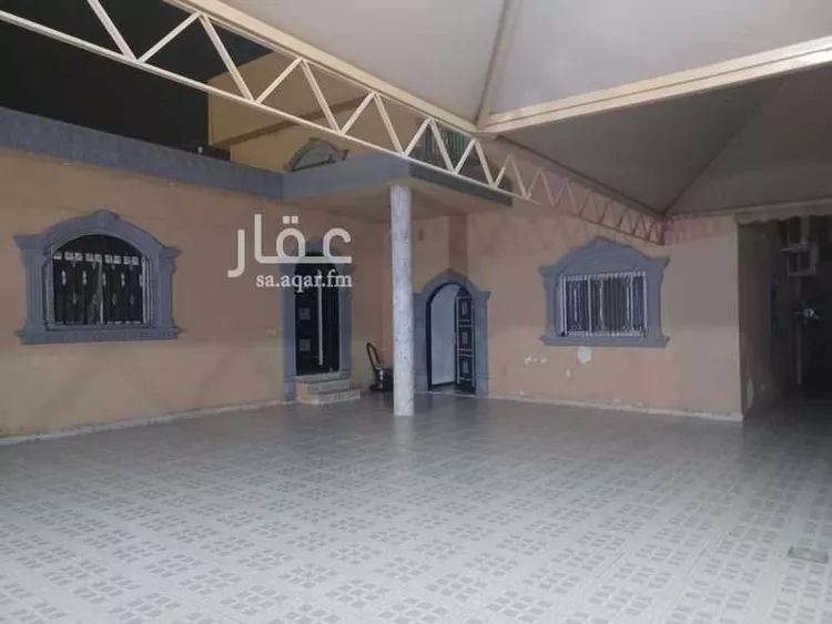 فيلا للبيع في شارع الصلاح ، حي الندوة ، الرياض ، منطقة الرياض صورة 3