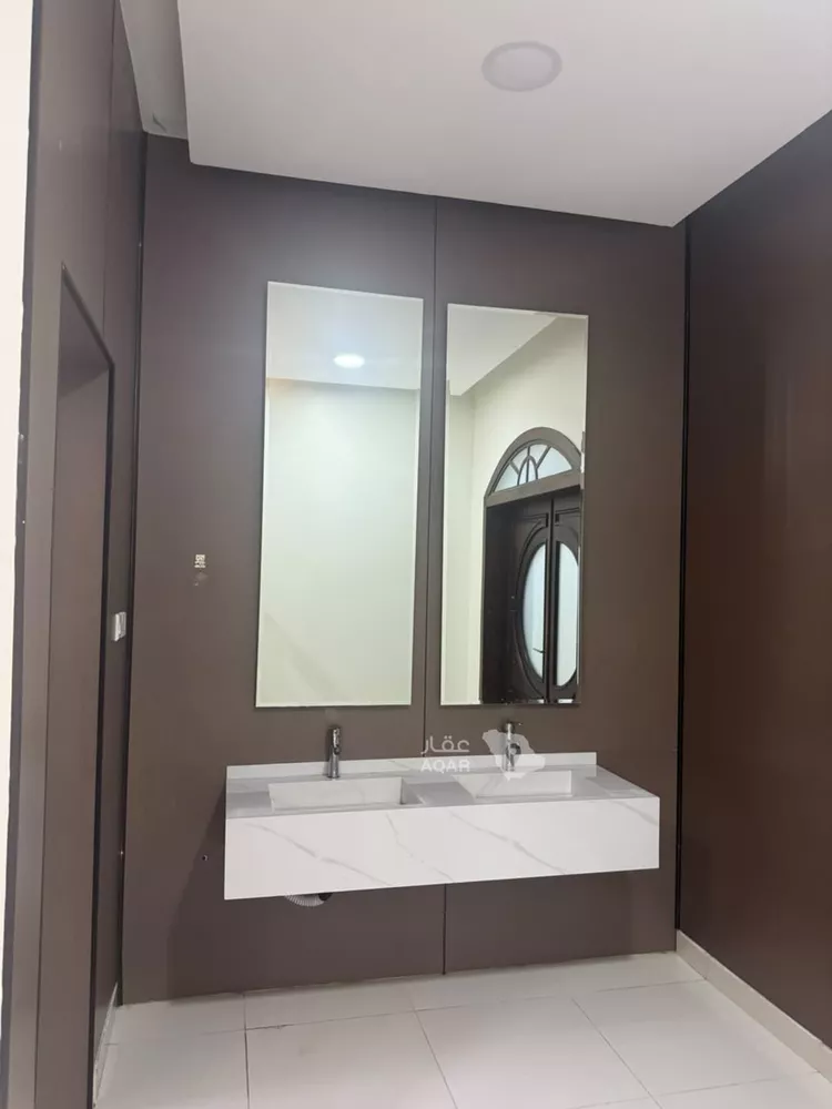 Floor for Rent in Dammam King Fahd 2