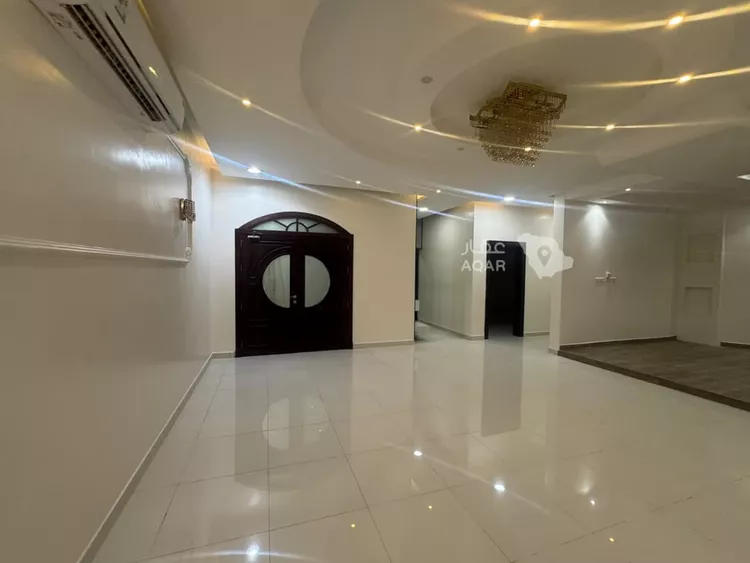 Floor for Rent in Dammam King Fahd 4