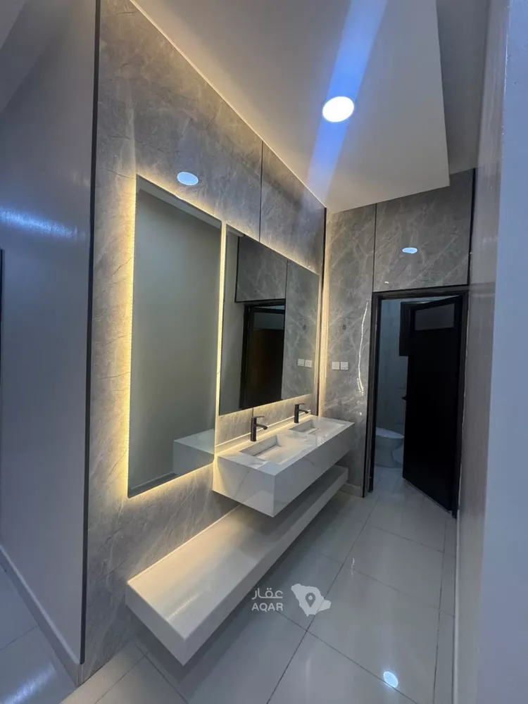 Floor for Rent in Dammam King Fahd 3