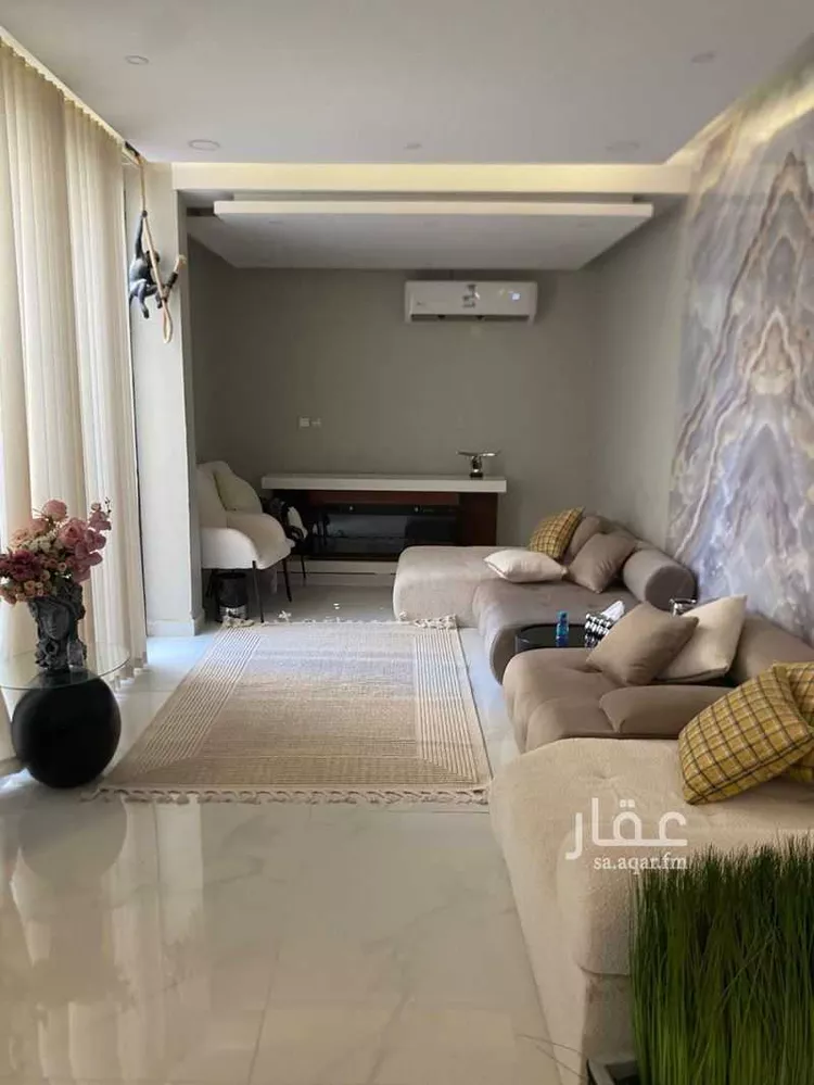 فيلا للإيجار في شارع البرجسيات ، حي الجنادرية ، الرياض ، منطقة الرياض صورة 3