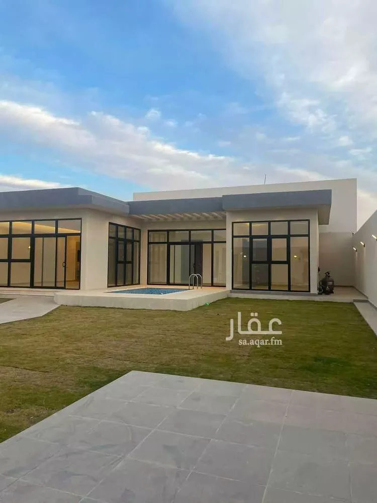 استراحة للبيع في شارع الرمال 13, حي اللسيب, مدينة بريدة, منطقة القصيم
