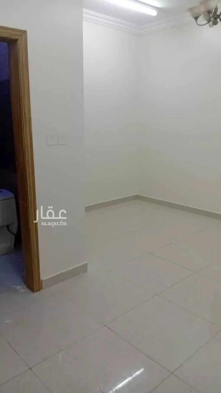 فيلا للإيجار في شارع رقم 45, حي ظهرة لبن, مدينة الرياض, منطقة الرياض صورة 2