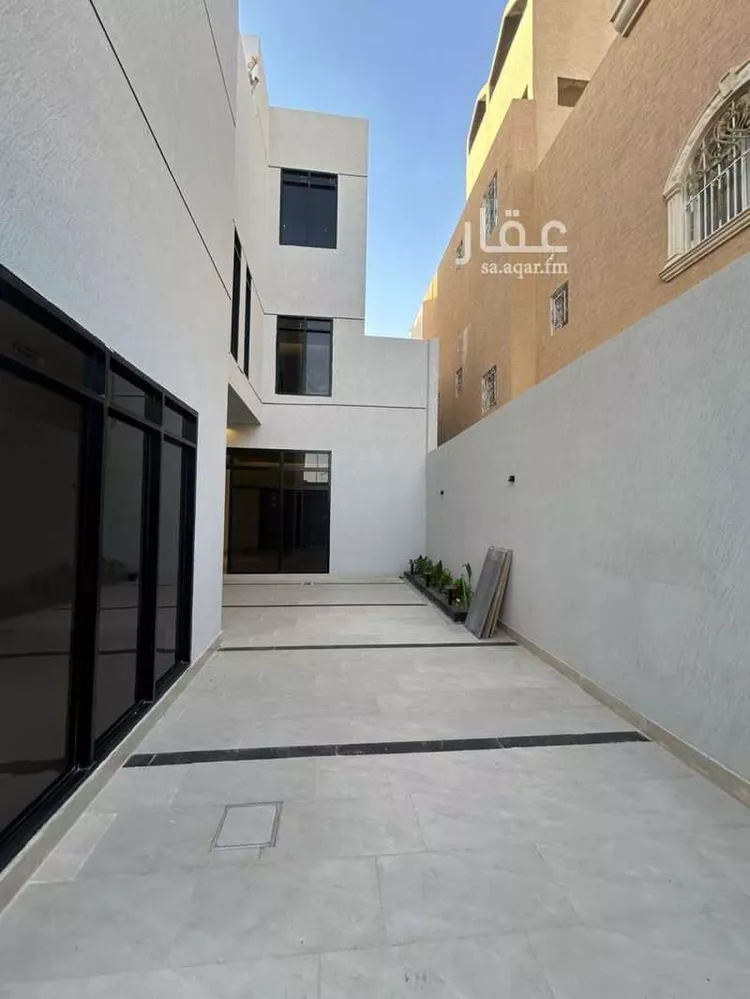 فيلا للبيع في شارع الواسعة, حي ظهرة لبن, مدينة الرياض, منطقة الرياض صورة 3