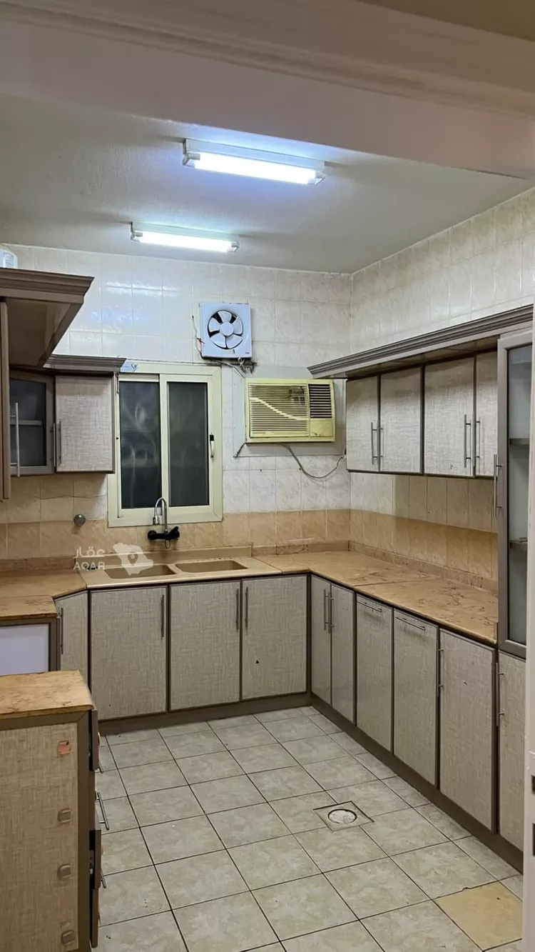 شقة للإيجار في شارع الليث, حي ظهرة لبن, مدينة الرياض, منطقة الرياض 7