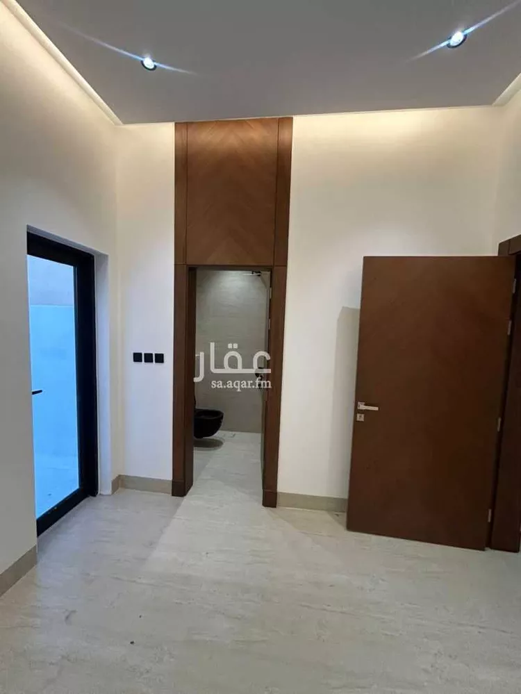 فيلا للبيع في شارع الواسعة, حي ظهرة لبن, مدينة الرياض, منطقة الرياض صورة 4