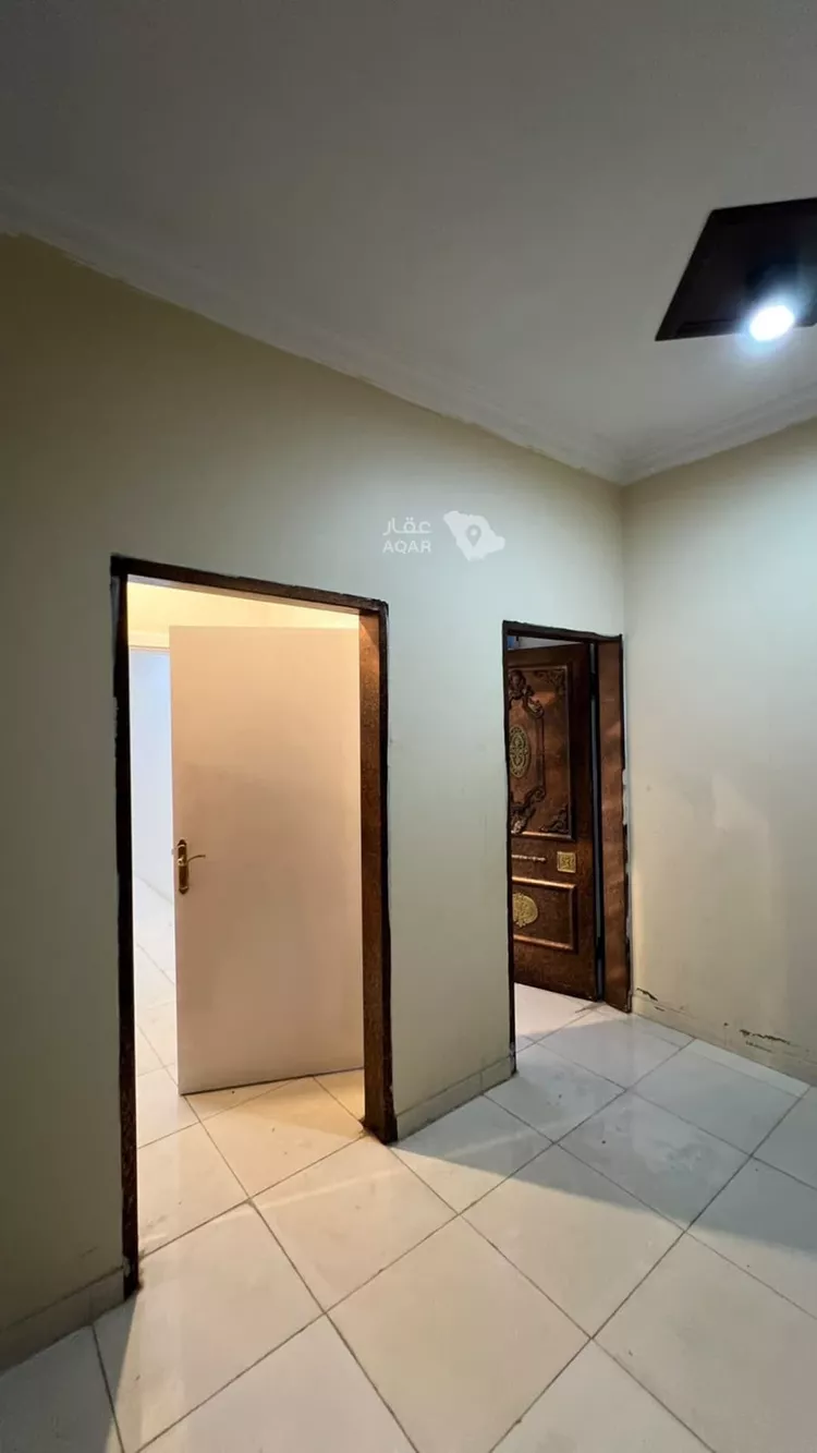 شقة للإيجار في شارع الليث, حي ظهرة لبن, مدينة الرياض, منطقة الرياض 4