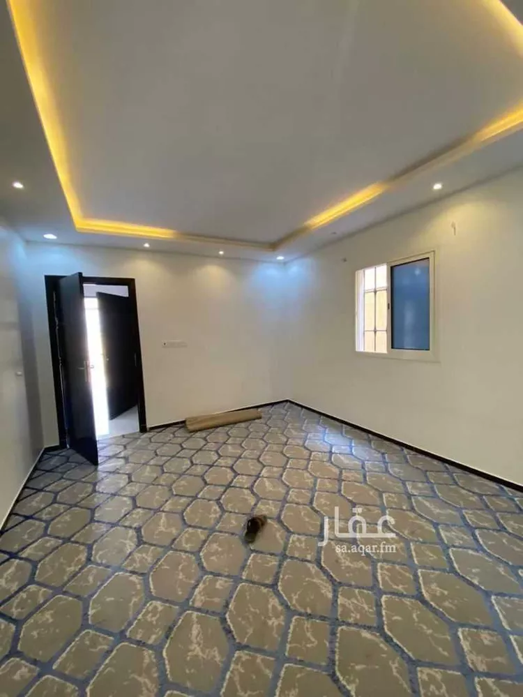 فيلا للبيع في شارع رقم 73, حي ظهرة لبن, مدينة الرياض, منطقة الرياض صورة 4