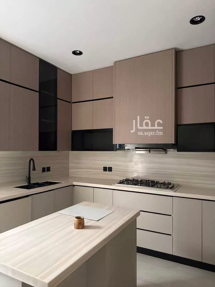 فيلا للإيجار في شارع ابن غزال, حي العريجاء الغربي, مدينة الرياض, منطقة الرياض صورة 2