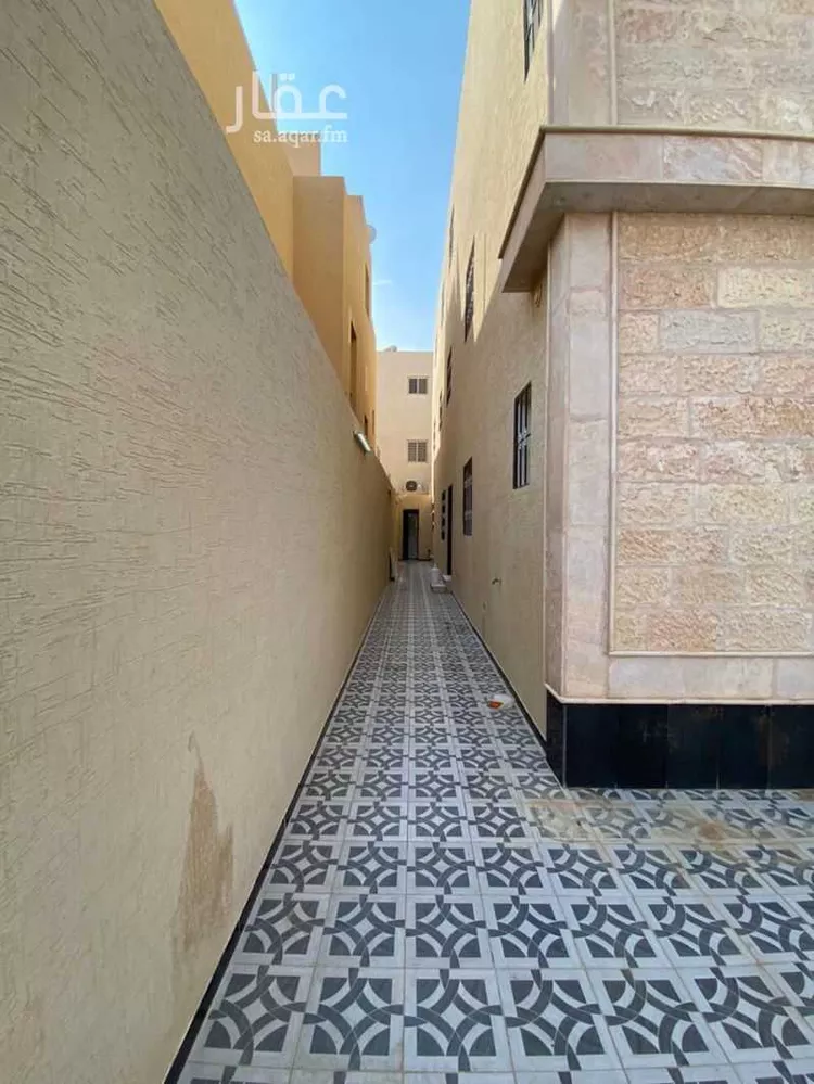 فيلا للإيجار في شارع رقم 73, حي ظهرة لبن, مدينة الرياض, منطقة الرياض صورة 2