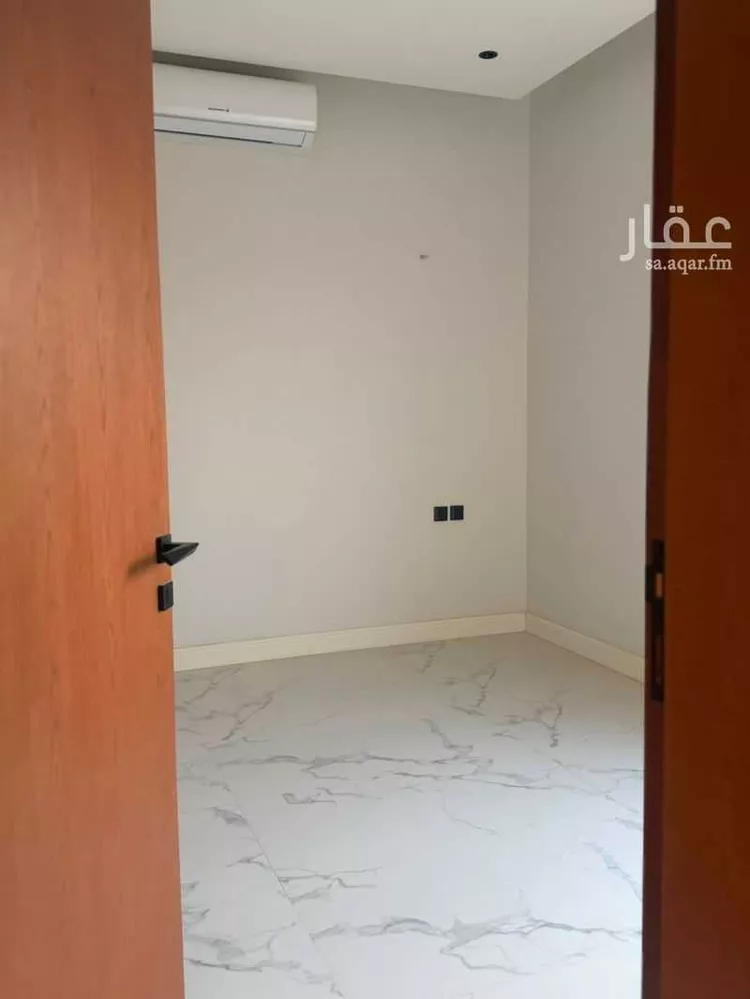 فيلا للبيع في شارع الملقا, حي ظهرة لبن, مدينة الرياض, منطقة الرياض 10