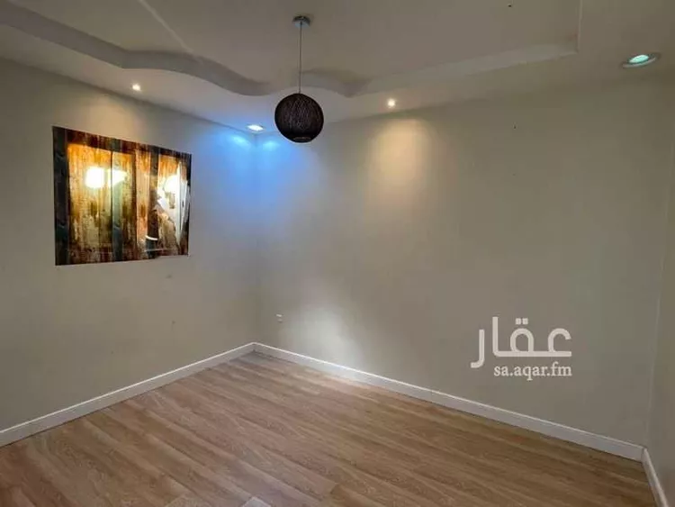 Floor for Rent in Riyadh Dhahrat Laban 7
