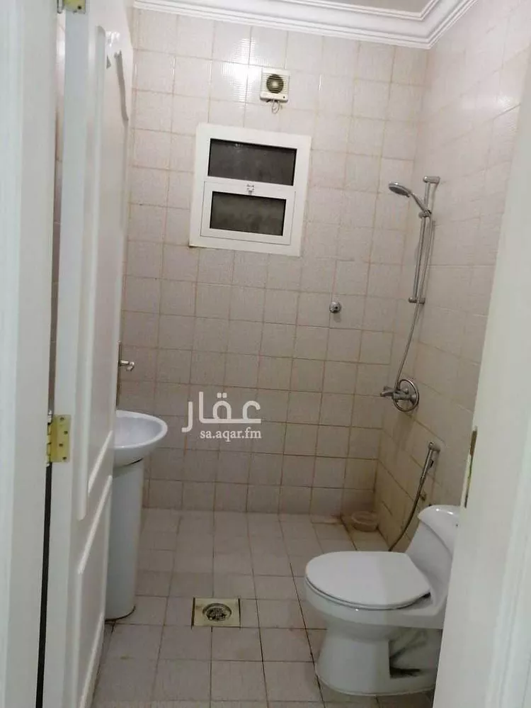 شقة للإيجار في شارع ابن الكعكي, حي الضباط, مدينة الرياض, منطقة الرياض صورة 2