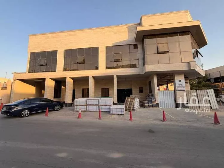 محل للإيجار في شارع المتنبي, حي الملز, مدينة الرياض, منطقة الرياض صورة 4