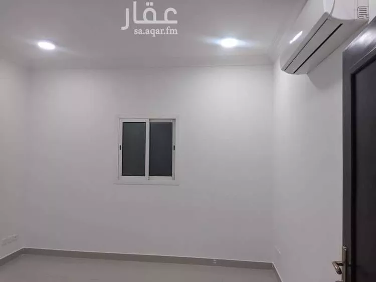 Commercial Office for Rent in Riyadh Al Malaz صورة 2