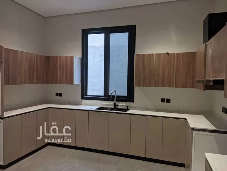 Floor for Rent in Riyadh Al Arid 9