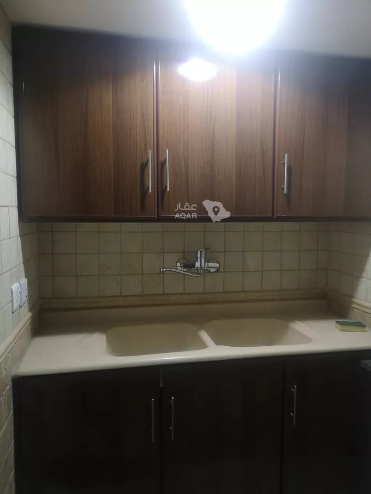 Commercial Office for Rent in Riyadh Al Malaz 9
