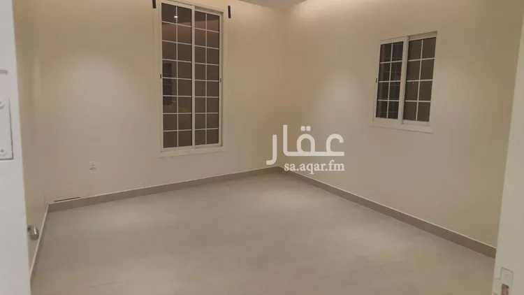 شقة للإيجار في شارع الفرزدق, حي الضباط, مدينة الرياض, منطقة الرياض صورة 2