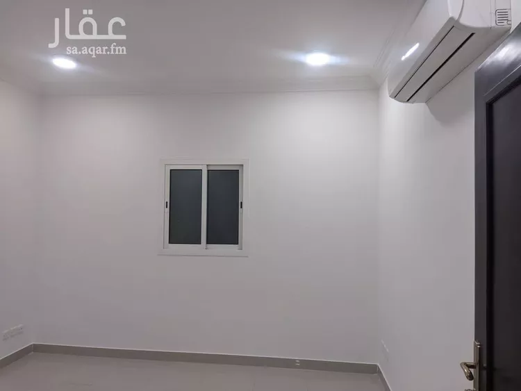 مكتب تجاري للإيجار في شارع ??لكتاني, حي الملز, مدينة الرياض, منطقة الرياض صورة 2