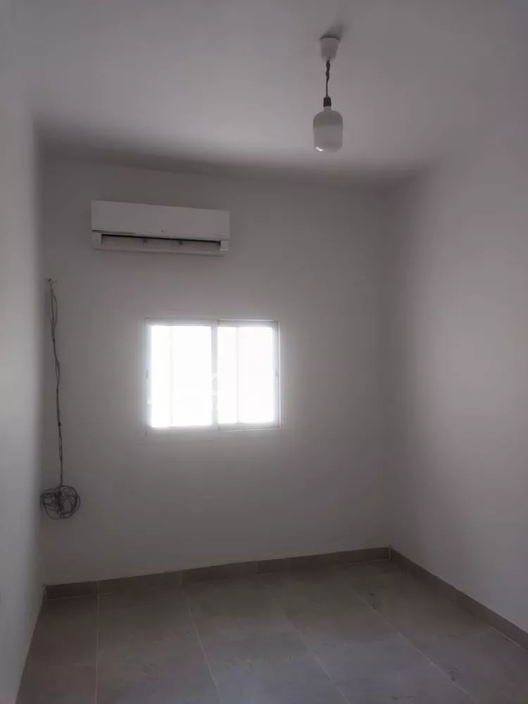 دور للإيجار في شارع بشر بن موسي, حي الزهراء, مدينة الرياض, منطقة الرياض صورة 3