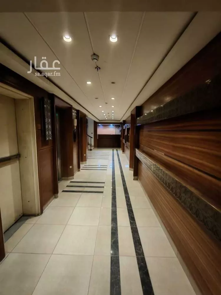مكتب تجاري للإيجار في شارع صلاح الدين الايوبي, حي الملز, مدينة الرياض, منطقة الرياض 1 صورة
