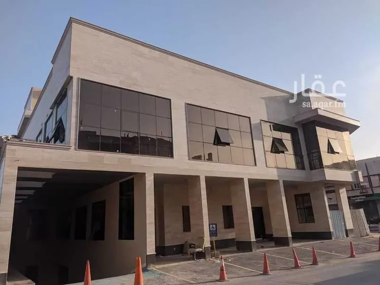 Commercial Office for Rent in Riyadh Al Malaz صورة 3