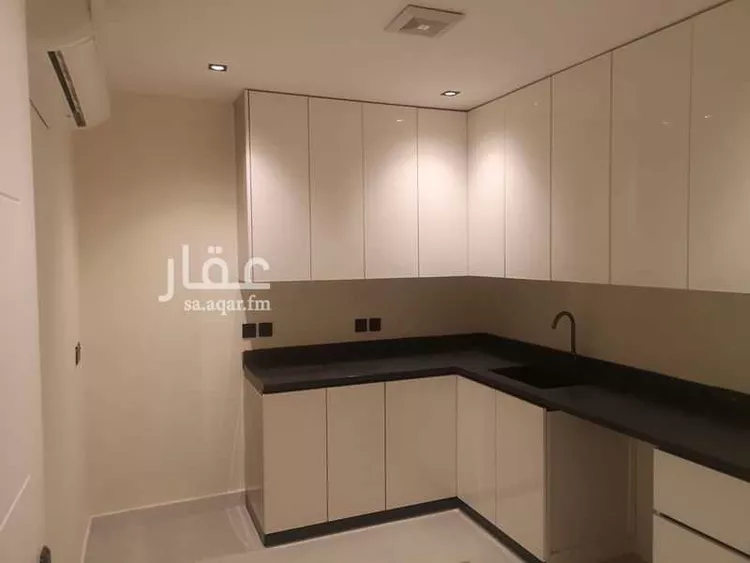 شقة للإيجار في شارع قيس بن عاصم, حي الضباط, مدينة الرياض, منطقة الرياض صورة 4