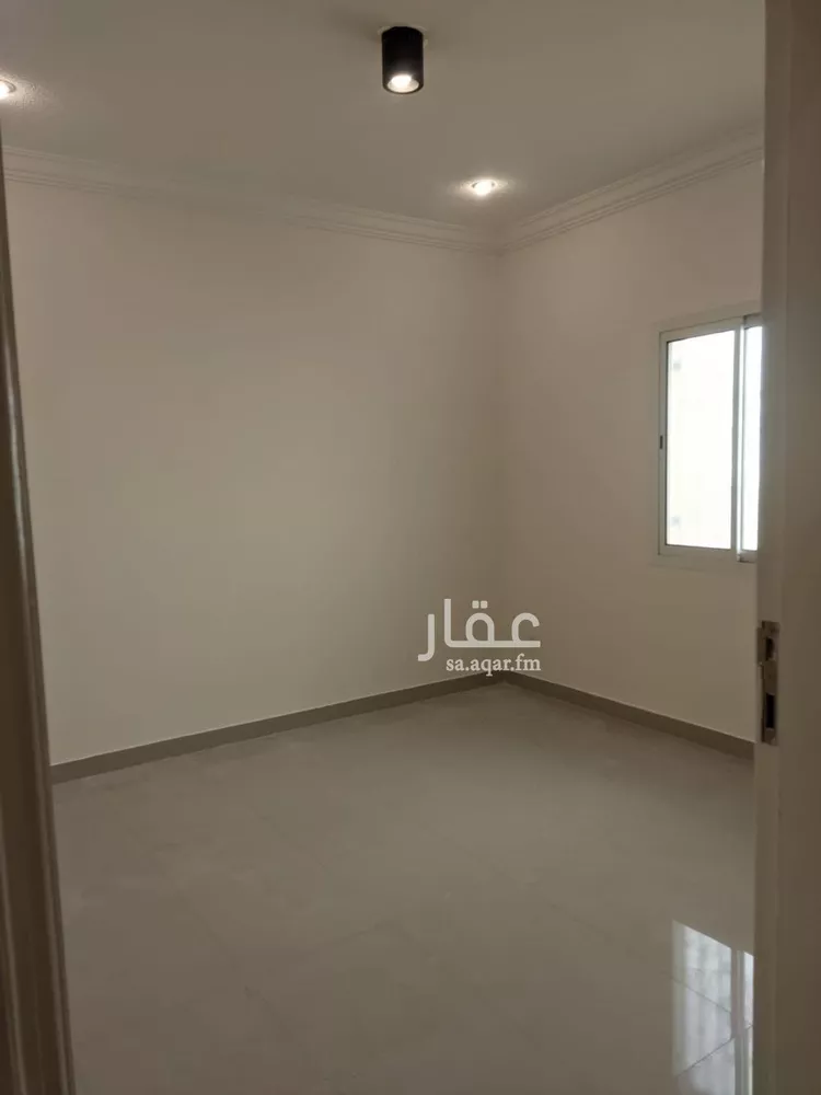 شقة للإيجار في شارع ابن الكعكي, حي الضباط, مدينة الرياض, منطقة الرياض صورة 2