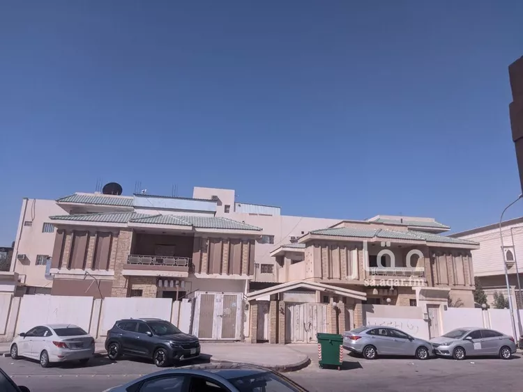 فيلا للبيع في شارع نفيع بن المعلي, حي الملز, مدينة الرياض, منطقة الرياض