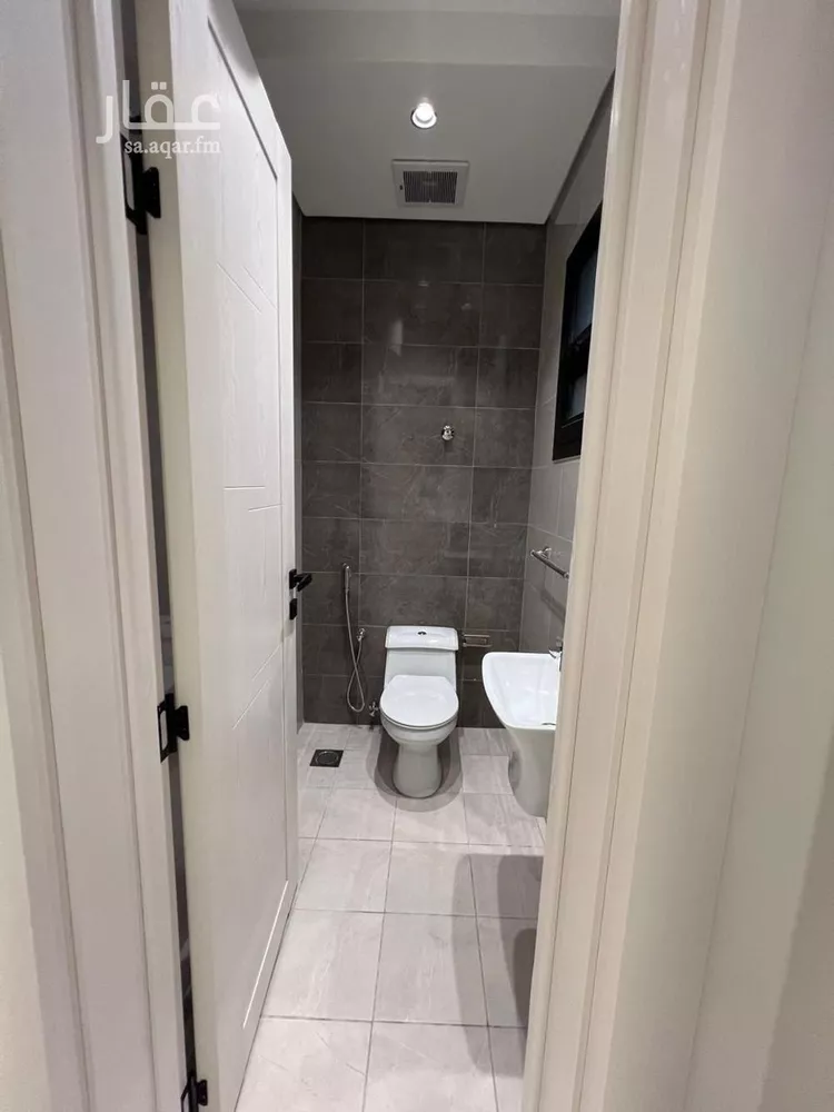 شقة للإيجار في شارع وادي هجر, حي الملقا, مدينة الرياض, منطقة الرياض صورة 5