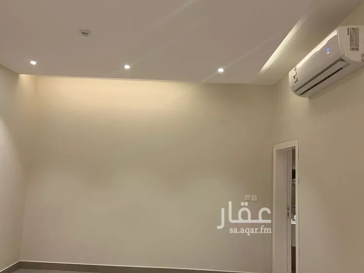 شقة للإيجار في شارع الفرزدق, حي الضباط, مدينة الرياض, منطقة الرياض صورة 2